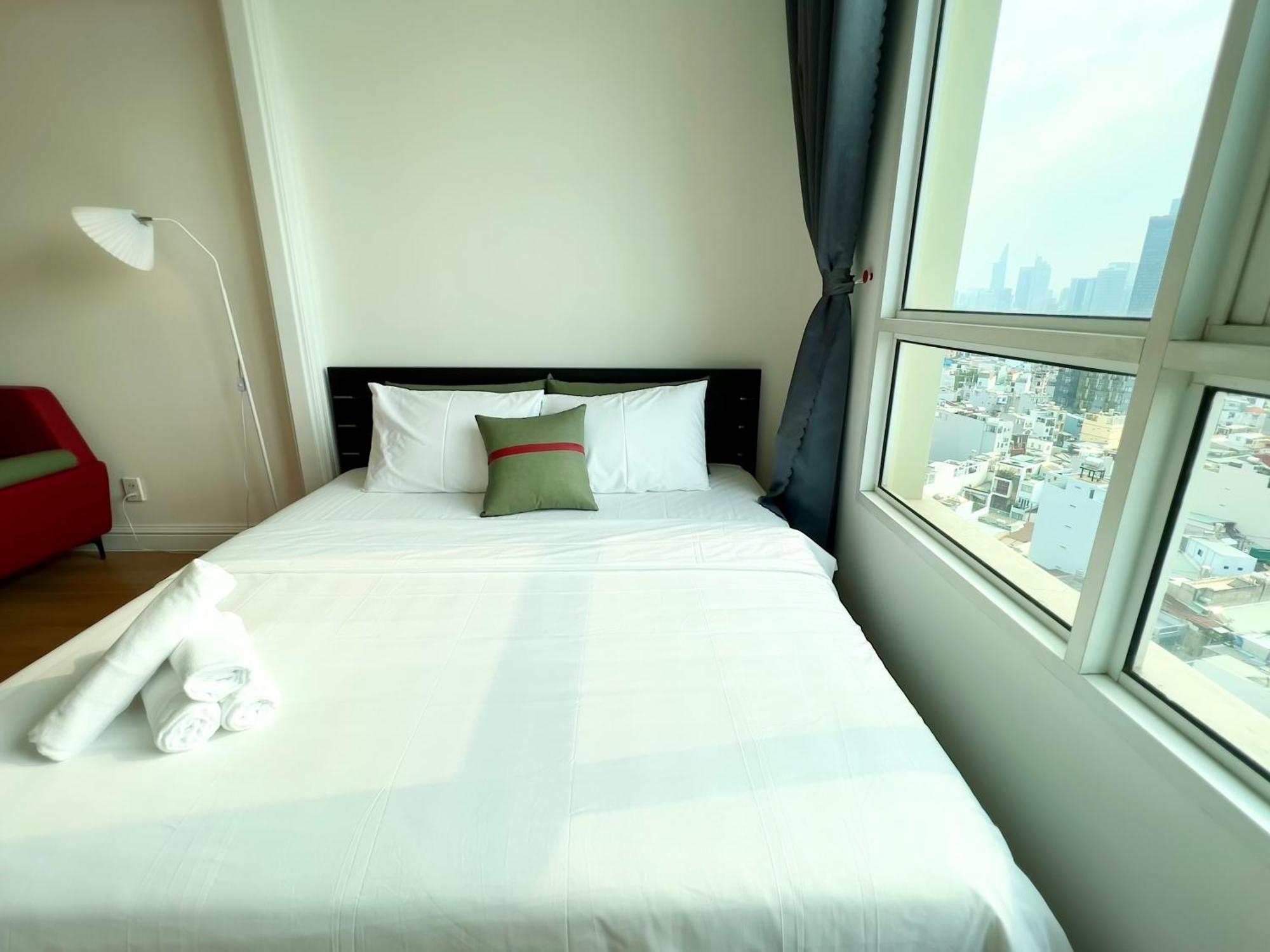 Diny Aparthotel - Rooftop Pool - The Manor 2 Ho Chi Minh City Exterior photo